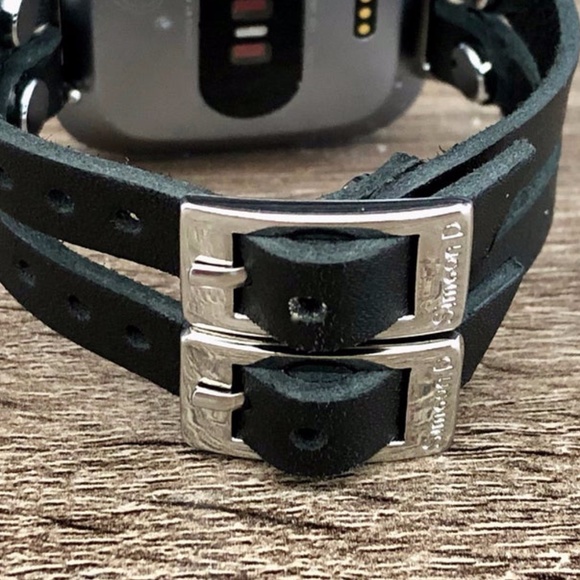 Fitbit Versa 2 Black Leather Double Strap Bracelet main image 9